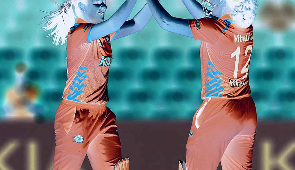 रोच का नाम जिस पंक्ति से ग़ायब था: बांग्लादेश का स्पिन दांव और बिशप के डेब्यू की असली कहानी