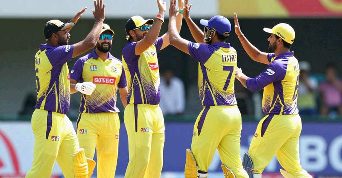 Dew, the 8 PM Start and the Clause on Page Nine: What Really Decided India's 2-0 Lead in New Zealand Dew, the 8 PM Start and the Clause on Page Nine: What Really Decided India's 2-0 Lead in New Zealand